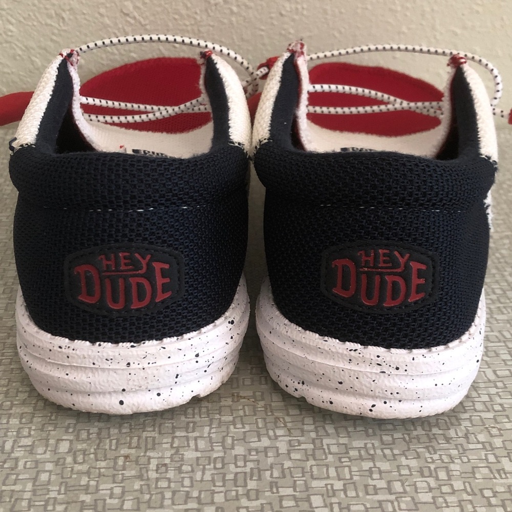 Hey Dude Wally Tri Varsity Mesh Red White Navy Blue Loafers, Size 9 - Picture 5 of 10